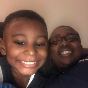 Meet your Posher, Toni